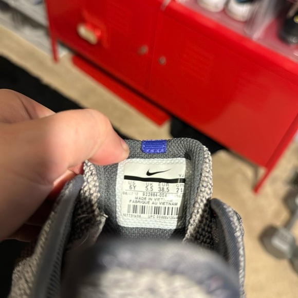 Nike Air Max Sequent 3 Youth Shoes - Picture 5 of 5